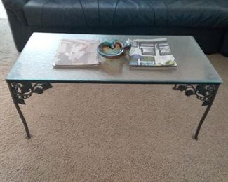 Metall & glass grape design table