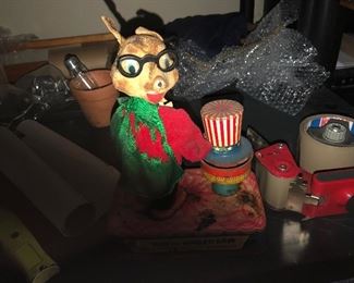 Battery opt vintage toy 