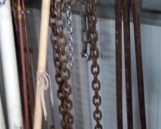 Chains and hooks and wonder bars