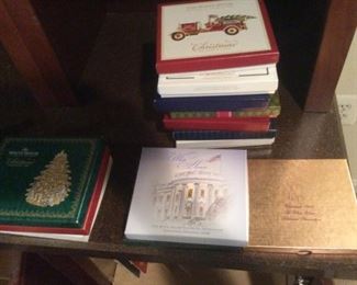 White House Christmas Ornaments 