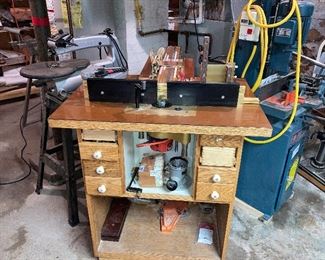 Router, Jig, and Base
