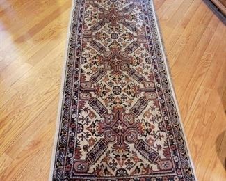 ORIENTAL RUG