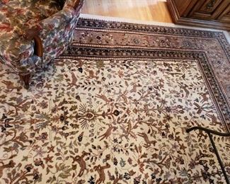 ORIENTAL RUG