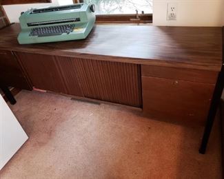 MID CENTURY DESK