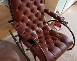 MID CENTURY LEE WOODARD ROCKING CHAIR