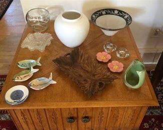 Storage coffee table with pottery & glass decor items