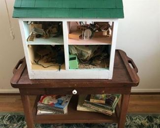Cute dollhouse with furniture