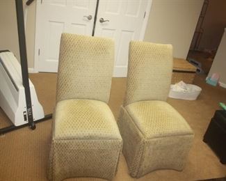 4 SIDE CHAIRS