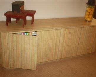 CREDENZA