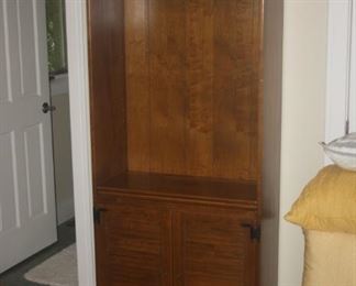 MAPLE BOOK CASE