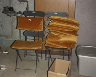 METAL FOLDING CHAIRS WITH COVERS / CUSHIONS