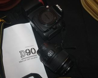 NIKON D90 CAMERA