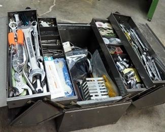 18" Craftsman Toolbox, Contents Include Craftsman Wrenches, Sockets, Heath Kit, Soldering Iron, And More