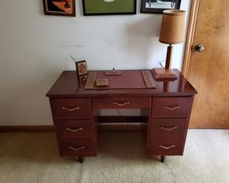 Nice small writing desk