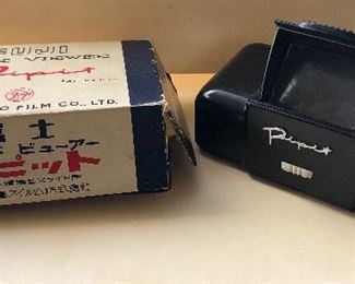 Lot 52B, Fuji Slide Viewer, $8
