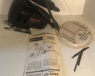 Lot 98B, Black & Decker jig saw with blades, $12