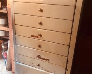 Lot 121B, Small well used set of drawers. this was kept under the work bench in basement and was used for tools, $24