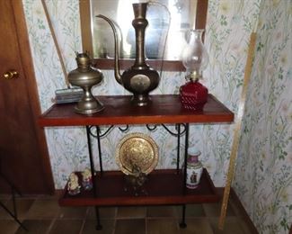 Iron 2 Tier Console Table - 2 Oil Lamps - Oriental Decor