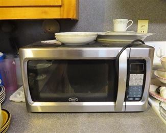 Oster Microwave