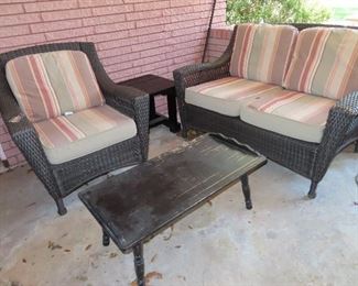 Wicker 3 Piece Patio Set -Vintage Coffee Table