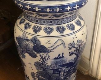 Chinese blue/white porcelain garden seat