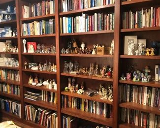 LIBRARY FULL of books (Christianity, world religion, self-help, novels, Bibles, travel, etc.)