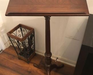 Mahogany lectern
