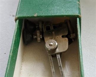 K & E Letter Adapter