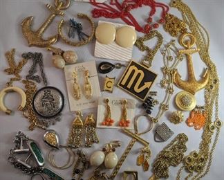 Vintage 1970's Celebrity brand costume jewelry