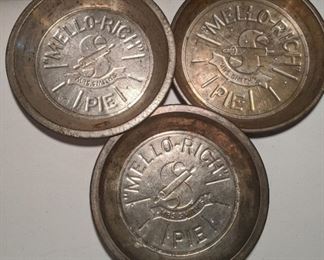 Mello Rich Pie Tin Premiums
