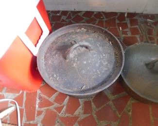 Cast Iron Pots with Lids