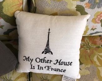 Paris pillow 