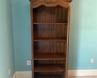 Drexel bookcase.  Adjustable shelves.  Pretty self explanatory  $75