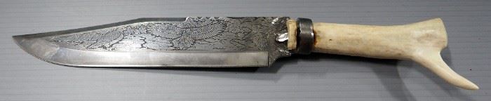 Fixed Blade Knife With Bald Eagle Engraving And Bone Handle, 9" Blade