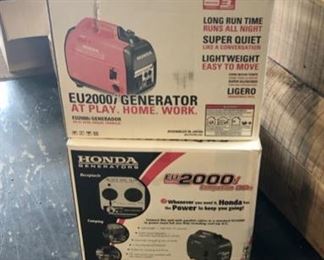 "HONDA EU INVERTER 2000 COMPANION 30a" Generator, BRAND NEW in original box, NEVER USED! (We have 2 of these for sale)