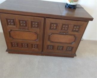 CLEVER SEWING TABLE