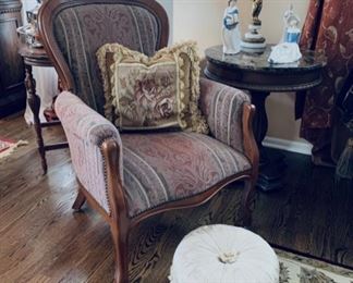 Victorian repro. chair.