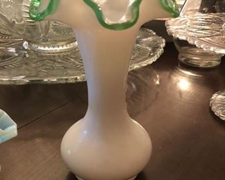 Fenton Emerald Crested Vase