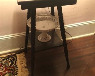 Small Oak Lamp Table