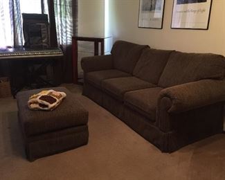 Contemporary furnishings in like new condition.