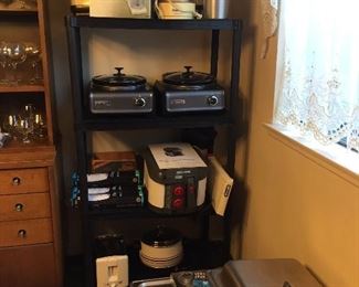 Packed kitchen - Party and serving pieces.