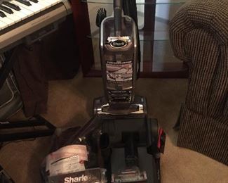 Shark vacuum. Almost new.