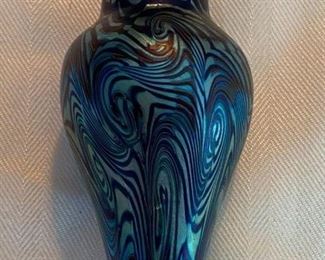 Small Orient and Flume art glass vase - lovely!