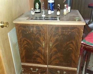 Vintage cabinet 