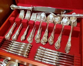 #5 - Reed & Barton "Rose Cascade" Sterling Silver Flatware - 129 pieces / service for 12