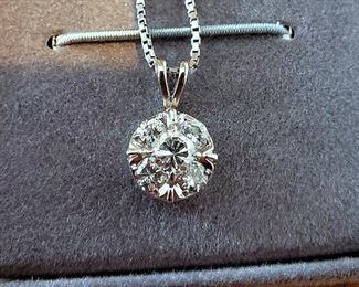 #10 - 18K White Gold Necklace with 14K White Gold Diamonds Pendant