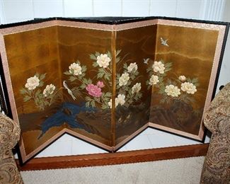 #19 - Asian Folding Screen