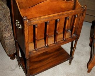 #42 - Wood Magazine Rack