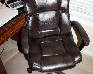 #44 - Office Desk Lot - includes wood desk, table, rolling chair, chair mat, lamps, paper shredder, desk accessories, and office supplies