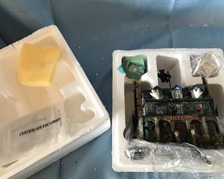 Hawthorne Village Munsters Lilly's Inn $24.00